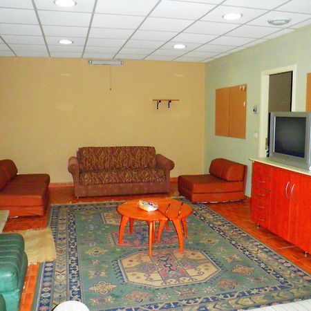 Stone Chalets Fārayyā Esterno foto